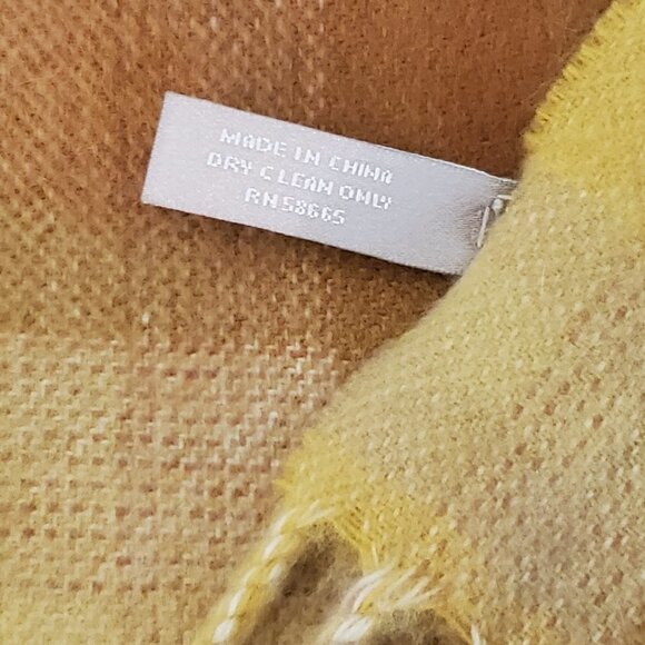 100% Cashmere Nordstrom Plaid Scarf Men's | Women's NWOT - Picture 4 of 6